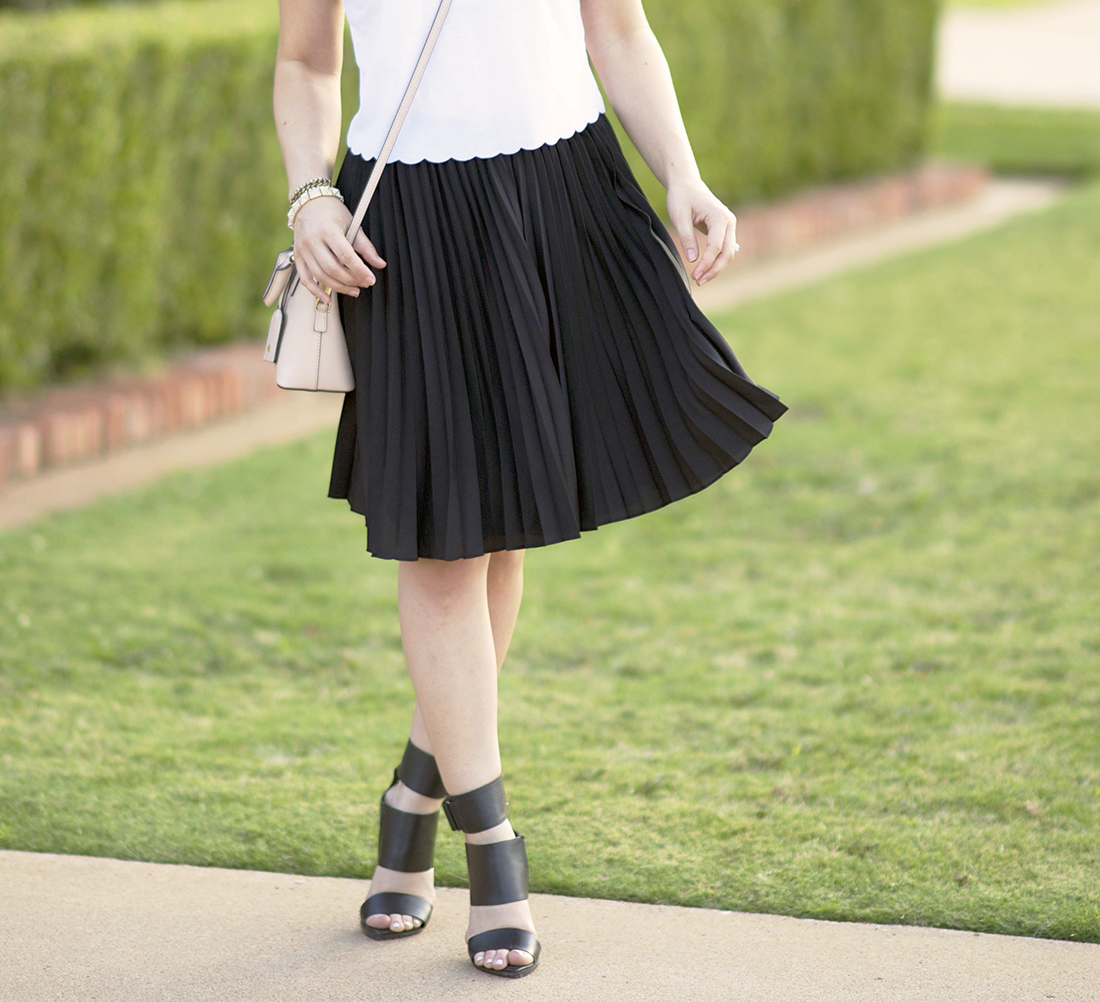 pleated skirt with scallop Topshop top | allyson in wonderland